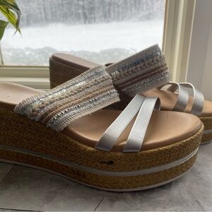 Italian shoemakers wedges